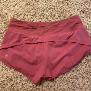 Lululemon speed up short